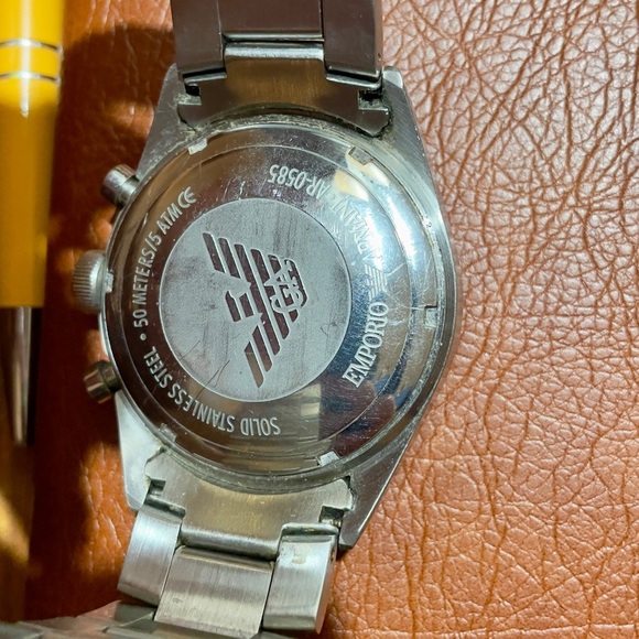 🇮🇹 Emporio Armani AR-0585 Solid Stainless Steel Watch with Box - Picture 6 of 9